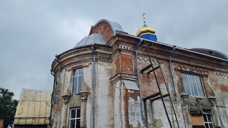 У Житомирі потребує ремонту пам’ятка архітектури - церква Покрови Пресвятої Богородиці - фото 1