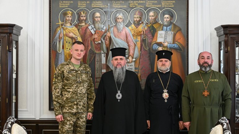 Митрополит Епіфаній обговорив із керівництвом Служби капеланства духовну опіку воїнів ЗСУ - фото 1