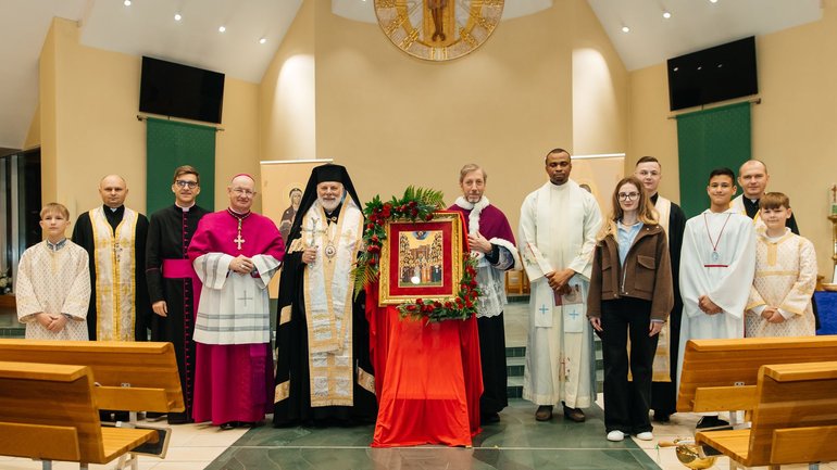 У Великій Британії освятили Ікону Всіх Святих українського народу - фото 1