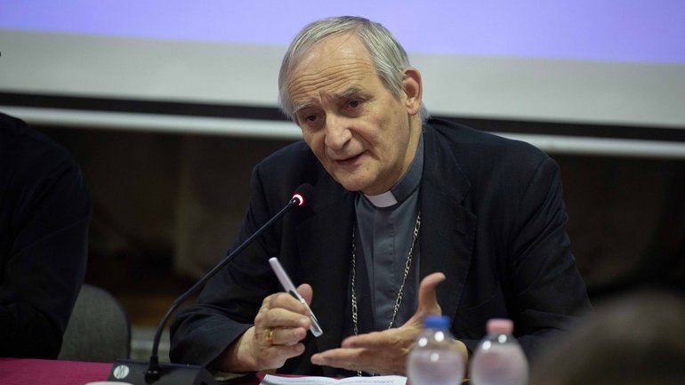 Cardinal Matteo Zuppi honored with Ukrainian state award for efforts in returning children - фото 1