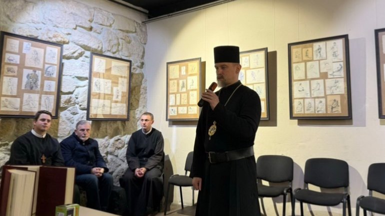 У Львові триває виставка творчих робіт владики УГКЦ Михаїла Сабриги - фото 1