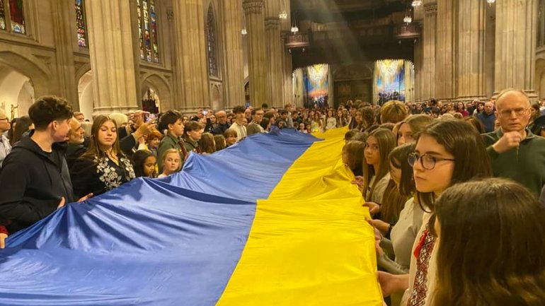 У соборі Святого Патрика в Нью-Йорку вшанували пам’ять жертв Голодомору - фото 1
