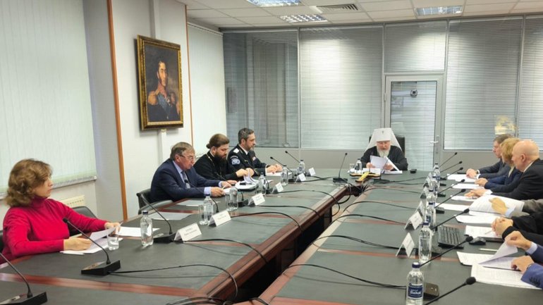 Митрополит РПЦ пропонує залучати козаків до боротьби з «деструктивними релігійними течіями» - фото 1