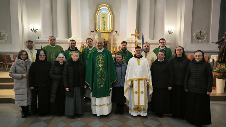 У Житомирі відбулася зустріч католицьких богопосвячених осіб двох обрядів - фото 1