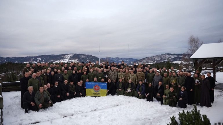 Понад 150 капеланів УГКЦ обговорили виклики військового душпастирства - фото 1
