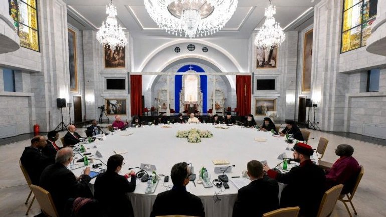 Папа Лев XIV зустрівся у Стамбулі з Главами Церков - фото 1