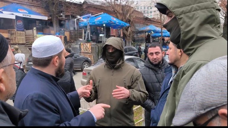 СБУ проводила «безпекові заходи» у київській мечеті. Представники ДУМУ "УММА" висловили обурення - фото 1