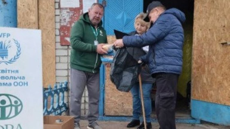 На Херсонщині дрон влучив у автівку адвентистів, які везли гумдопомогу - фото 1