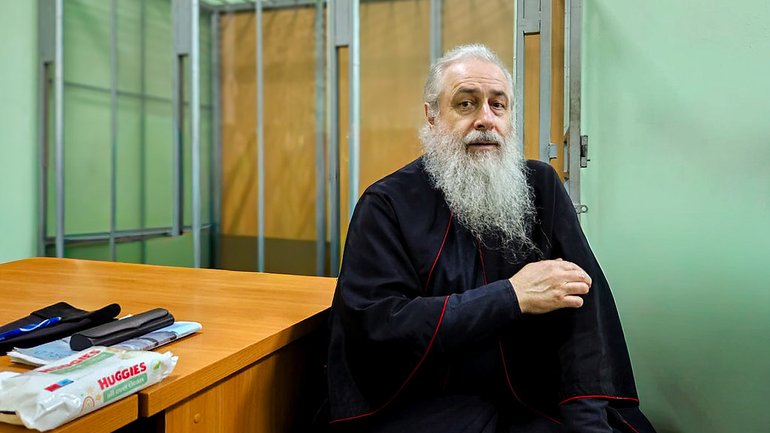 Суд відхилив скарги адвокатів на повторне ув'язнення митрополита УПЦ МП Арсенія у СІЗО - фото 1