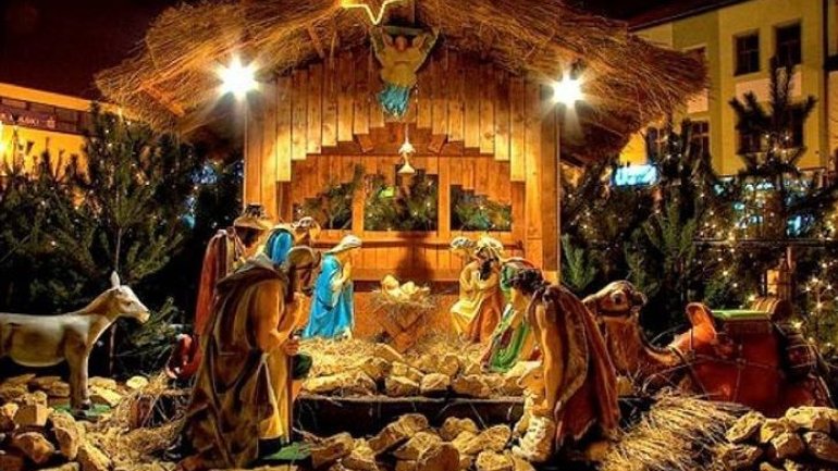 Где и когда смотреть Рождественские богослужения - фото 1