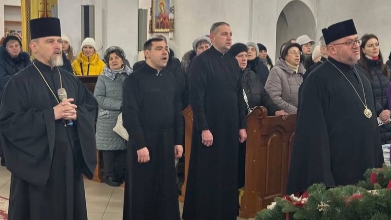 У Тернополі УГКЦ провела третю благодійну акцію для постраждалих від ракетних обстрілів - фото 1