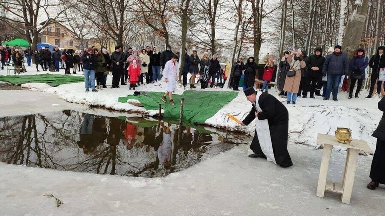 У Львові мерія застерігає мешканців громади не пірнати у водойми на Водохреща - фото 1