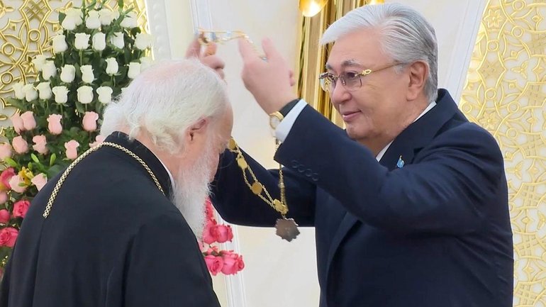 РПЦ вимагає від президента Казахстану покарати антивоєнного священика - фото 1