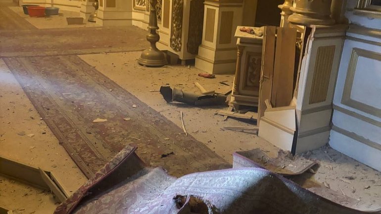 Від масованого обстрілу Херсона серйозних пошкоджень зазнав храм УПЦ МП - фото 1