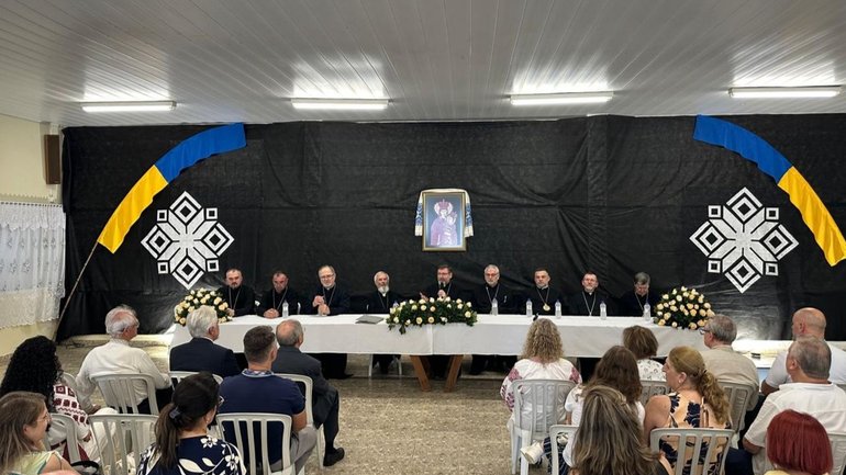 Владики Постійного Синоду УГКЦ зустрілися з лідерами української громади в Бразилії - фото 1