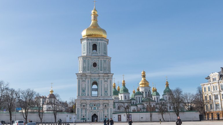 Експерти з ЮНЕСКО перевіряють забудову біля Софії та стан Києво-Печерської лаври після обстрілів - фото 1