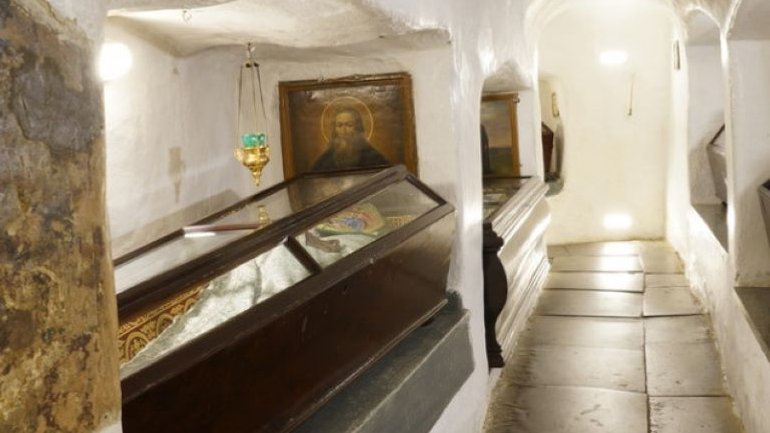 Києво-Печерська лавра відкриває доступ до Ближніх печер, — Мінкульт - фото 1