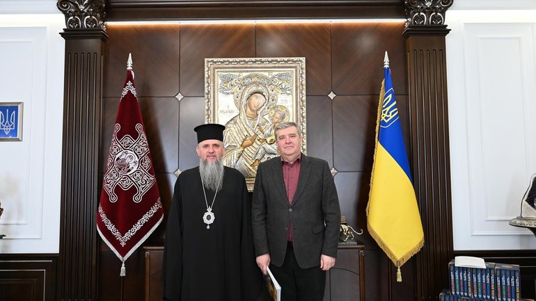 Предстоятель ПЦУ зустрівся зі старшим єпископом Української Церкви християн віри євангельської - фото 1