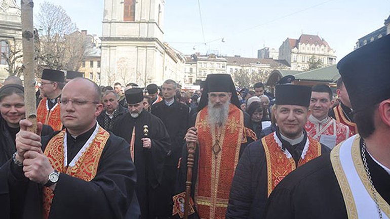 Хресна Дорога у Львові зібрала рекордну кількість учасників - фото 1