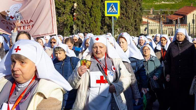 В окупованому Севастополі відбувся з'їзд сестер-жалібниць РПЦ - фото 1