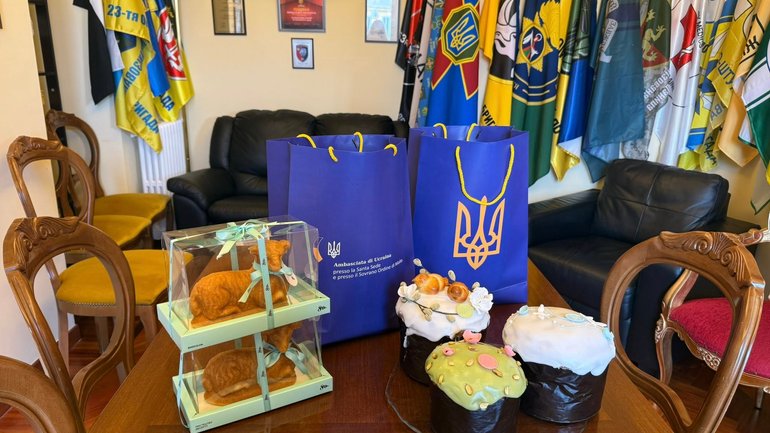 Папа Лев XIV напередодні Великодня отримав українську паску - фото 1