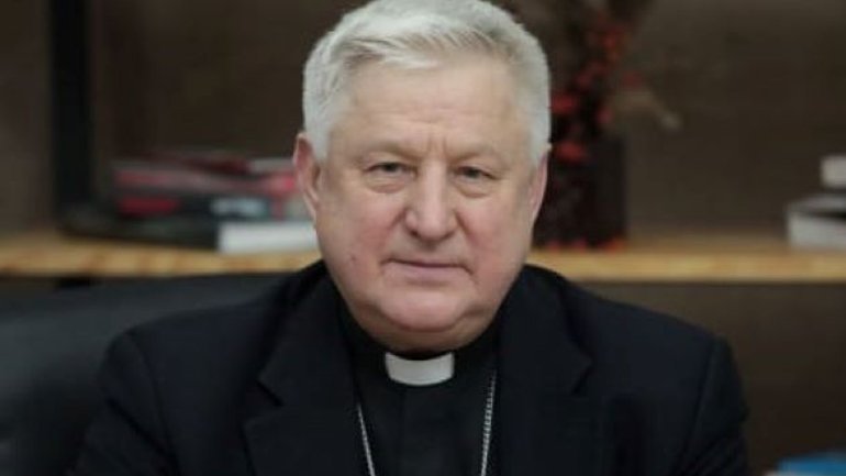 В РКЦ закликають українців підписати петицію про повернення Церкві історичної будівлі семінарії в Одесі - фото 1
