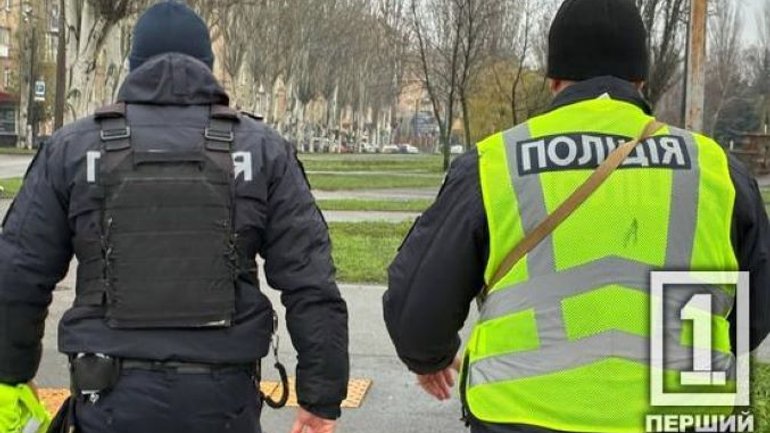 Поліція перейшла на посилений режим служби через поминальні дні - фото 1
