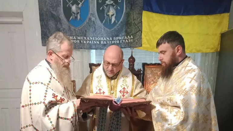 Головний капелан УГКЦ відвідав українських захисників на передовій - фото 1