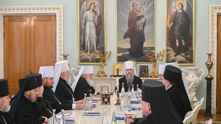 Синод ПЦУ визначив дату скликання Архиєрейського Собору та прийняв низку рішень - фото 1