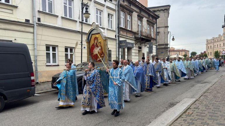 УГКЦ провела у Польщі прощу з нагоди 30-річчя коронації ікони Ярославської Богородиці - фото 1