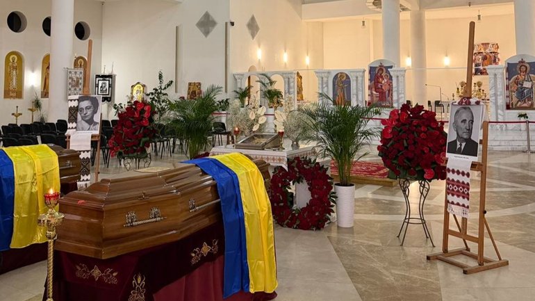 У Патріаршому соборі УГКЦ відбувається вшанування Андрія Мельника та його дружини Софії - фото 1