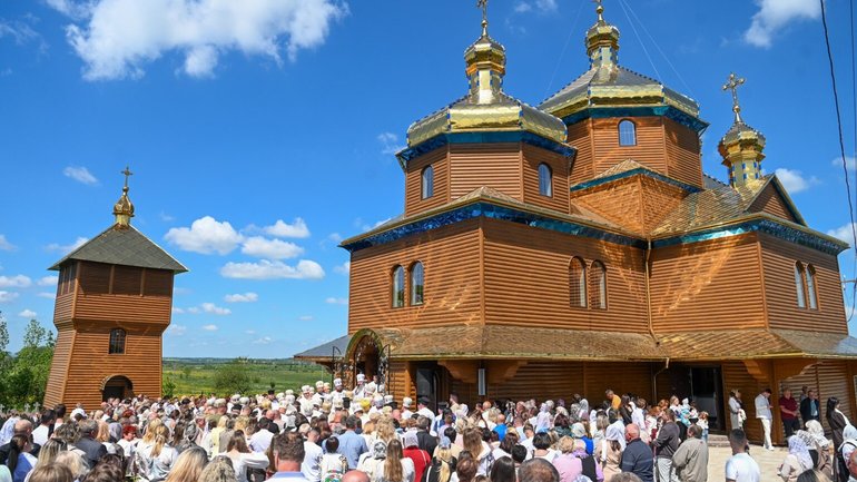 Предстоятель ПЦУ очолив на Львівщині святкування з нагоди 100-ліття Вознесенського храму - фото 1