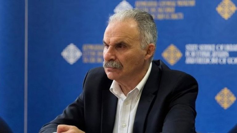 Еленский: В Украине от мобилизации освобождены 6,5 тыс. священнослужителей - фото 1