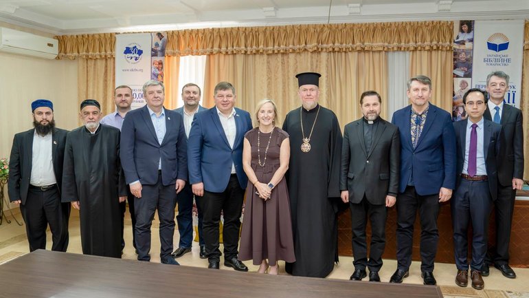 Представники ВРЦіРО зустрілися з тимчасовою повіреною у справах США в Україні - фото 1