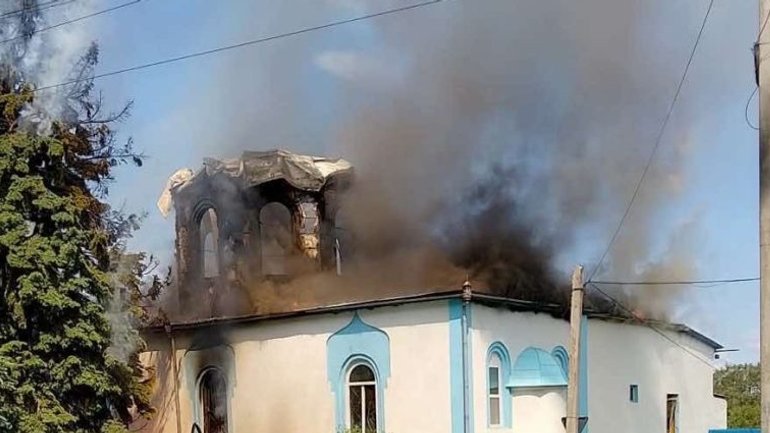 Унаслідок російської атаки згорів храм УПЦ МП на Дніпропетровщині - фото 1