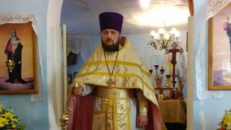 На Сумщині ворожий безпілотник поранив священика УПЦ МП - фото 1