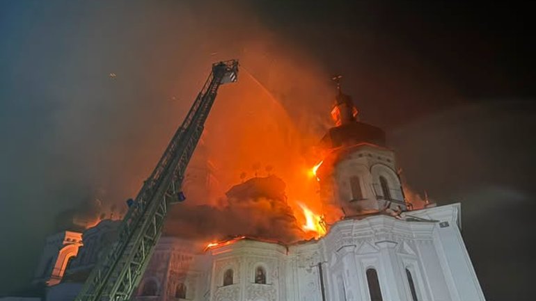 Бережна закликала світову спільноту посилити тиск на РФ після атаки на Києво-Печерську лавру - фото 1