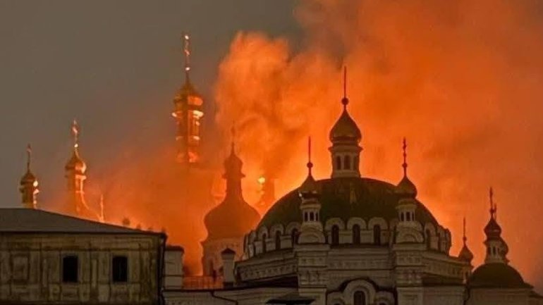 Коли руйнуються церкви, янголи виходять до міста - фото 1