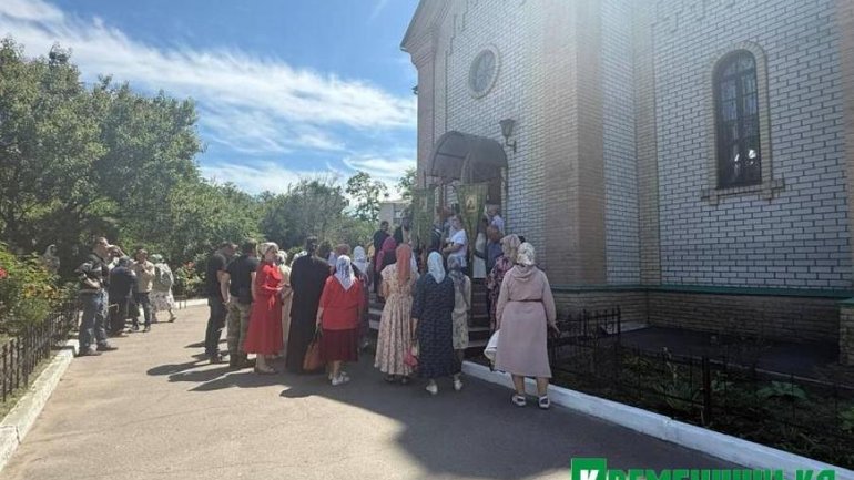 Керівництво ПЦУ просить Полтавську ОВА заблокувати рейдерство Свято-Троїцького храму у Кременчуці - фото 1