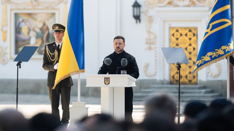 Росія пошкодила 740 релігійних споруд України - Зеленський - фото 1