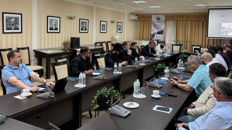 ВРЦіРО підбила підсумки роботи за перше півріччя і визначила наступного головуючого у Раді - фото 1