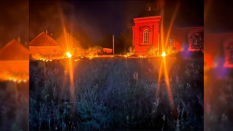 Росіяни дроном вдарили по території церкви в Корюківці - фото 1