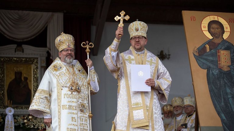Глава УГКЦ привітав владику Володимира Груцу з 25-річчям священства - фото 1