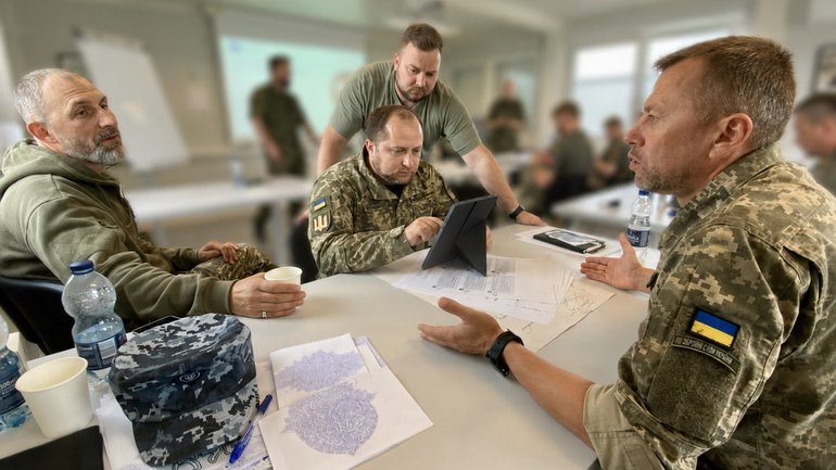 Військові капелани Збройних Сил Норвегії вперше провели вишкіл для своїх колег із ЗСУ - фото 1