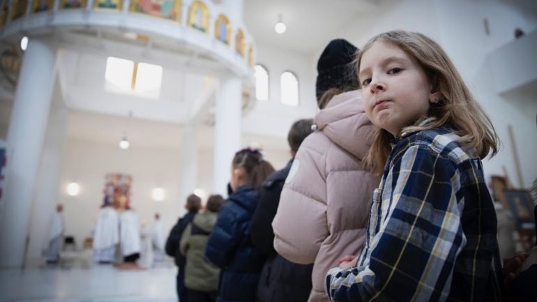«Підтримуйте прагнення своїх дітей служити Богові»: Синод єпископів УГКЦ звернувся до батьків - фото 1