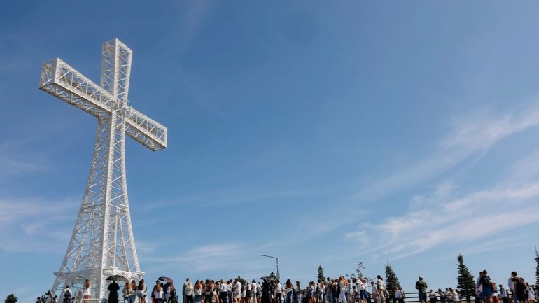 8 років безперервної молитви за Україну: у Старуні УГКЦ проведе  соті нічні молитовні чування - фото 1