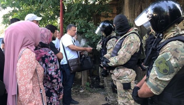 Затримання в Криму мусульман та обшуки - фото 53018