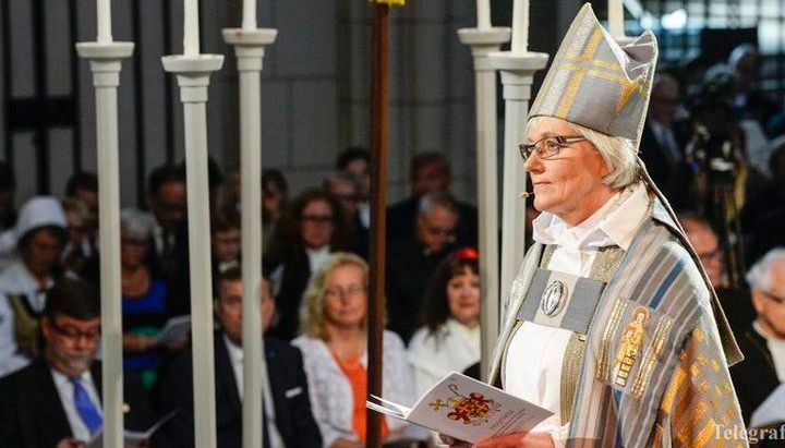 Вперше в історії Швеції кількість жінок-священників перевищила кількість чоловіків-священників - фото 53986