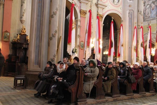 600-летие Львовской митрополии римско-католики отметили торжественной Мессой, которую возглавил Апостольский нунций - фото 54645