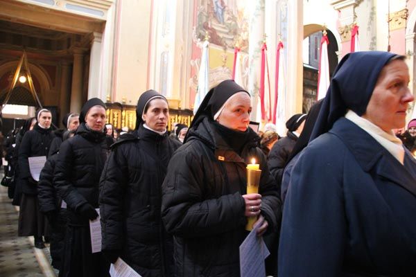 600-летие Львовской митрополии римско-католики отметили торжественной Мессой, которую возглавил Апостольский нунций - фото 54650